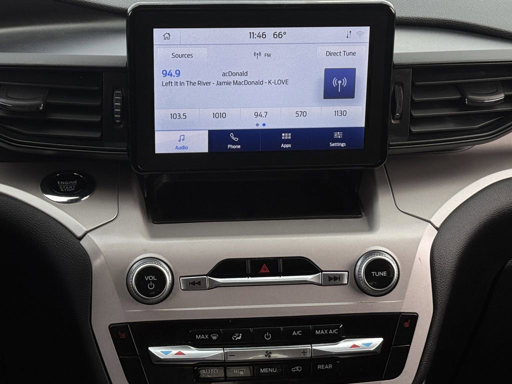 Used 2023 Ford Explorer XLT image 18