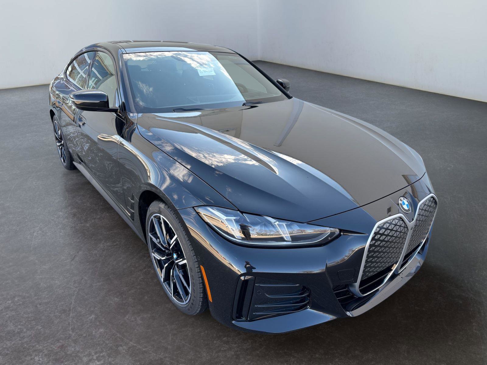 New 2026 BMW i4 xDrive40i w/ M Sport Package image 11