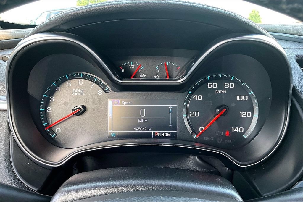 Used 2017 Chevrolet Impala Premier FWD image 22