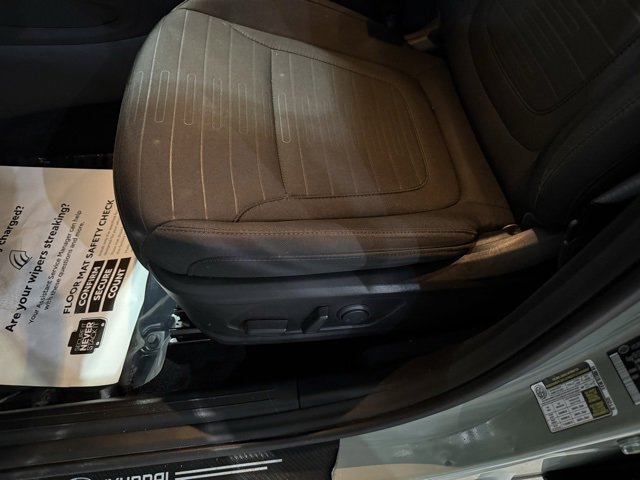 Used 2023 Hyundai Santa Cruz SEL image 24