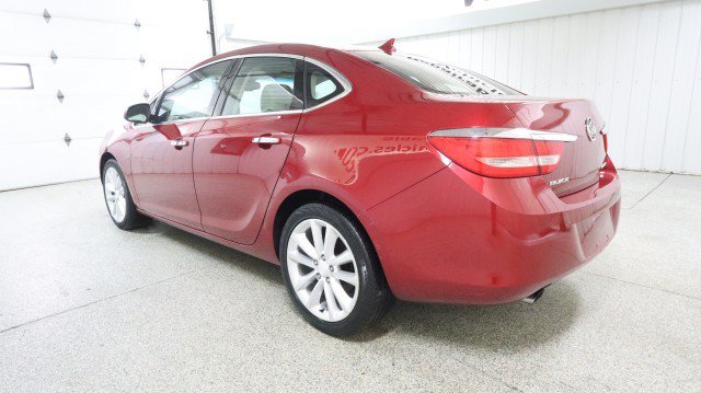 Used 2013 Buick Verano Leather FWD image 3