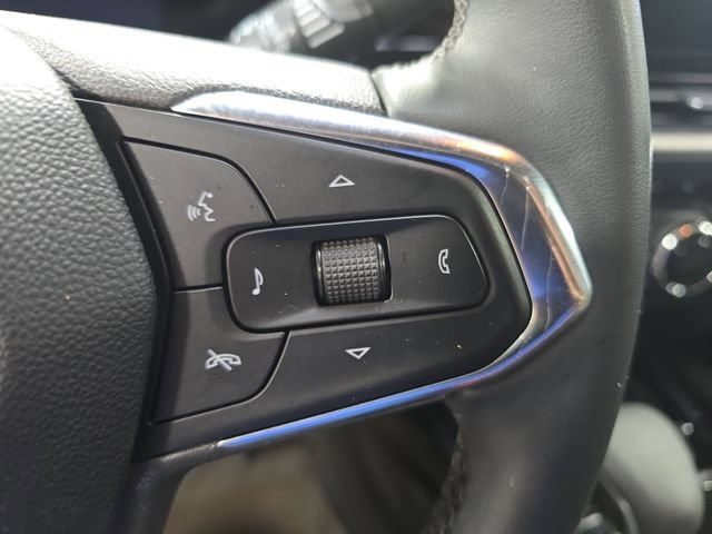 Used 2024 Chevrolet Trax ACTIV w/ Sunroof Package FWD image 21