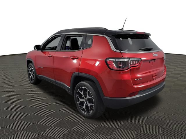 Used 2025 Jeep Compass Limited AWD/4WD image 5