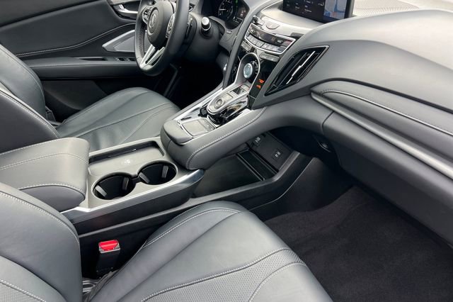 Certified 2025 Acura RDX w/ Technology Package image 18