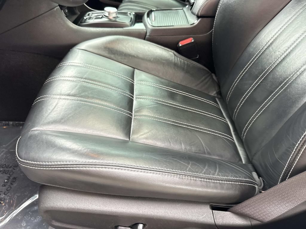 Used 2023 Chrysler 300 S RWD image 26