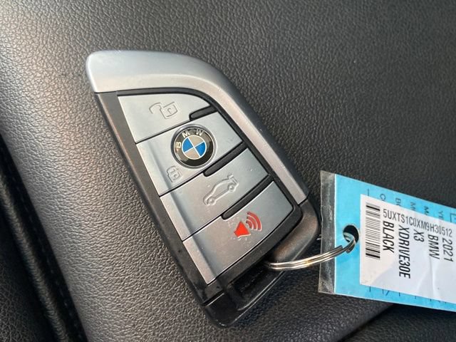 Used 2021 BMW X3 xDrive30e AWD/4WD image 23