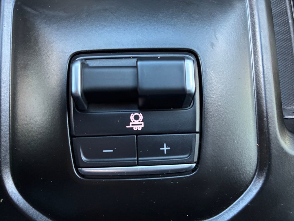 Used 2024 GMC Sierra 2500 Denali Ultimate image 25