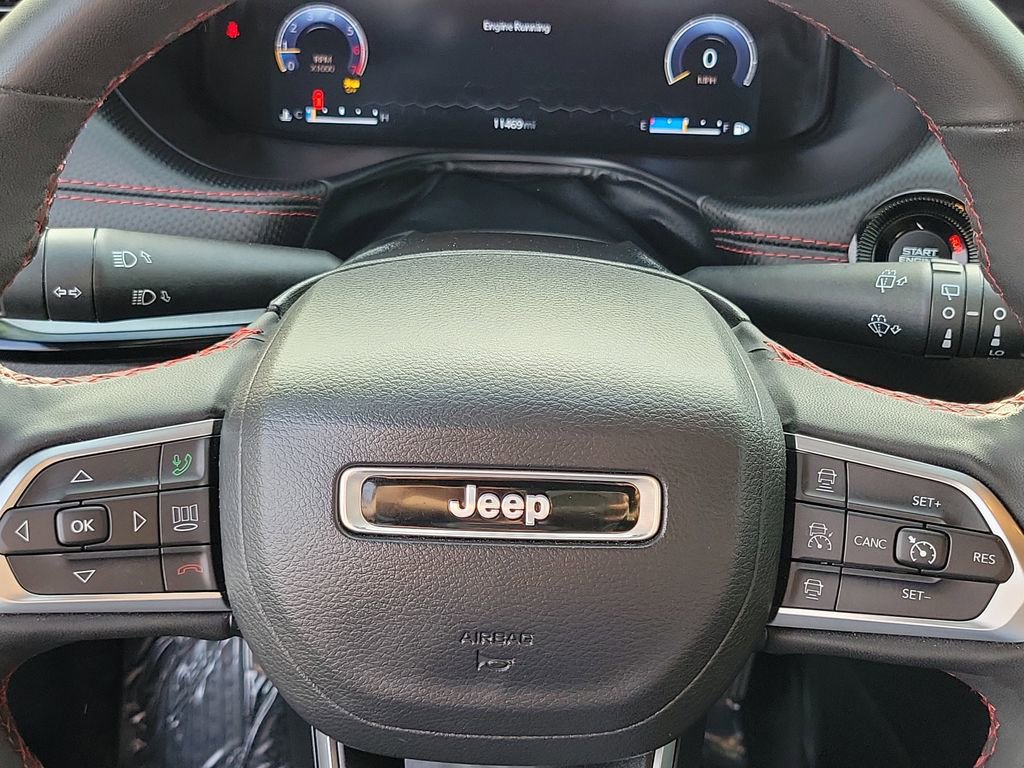 Used 2023 Jeep Compass Trailhawk w/ Trailhawk Elite Group image 4