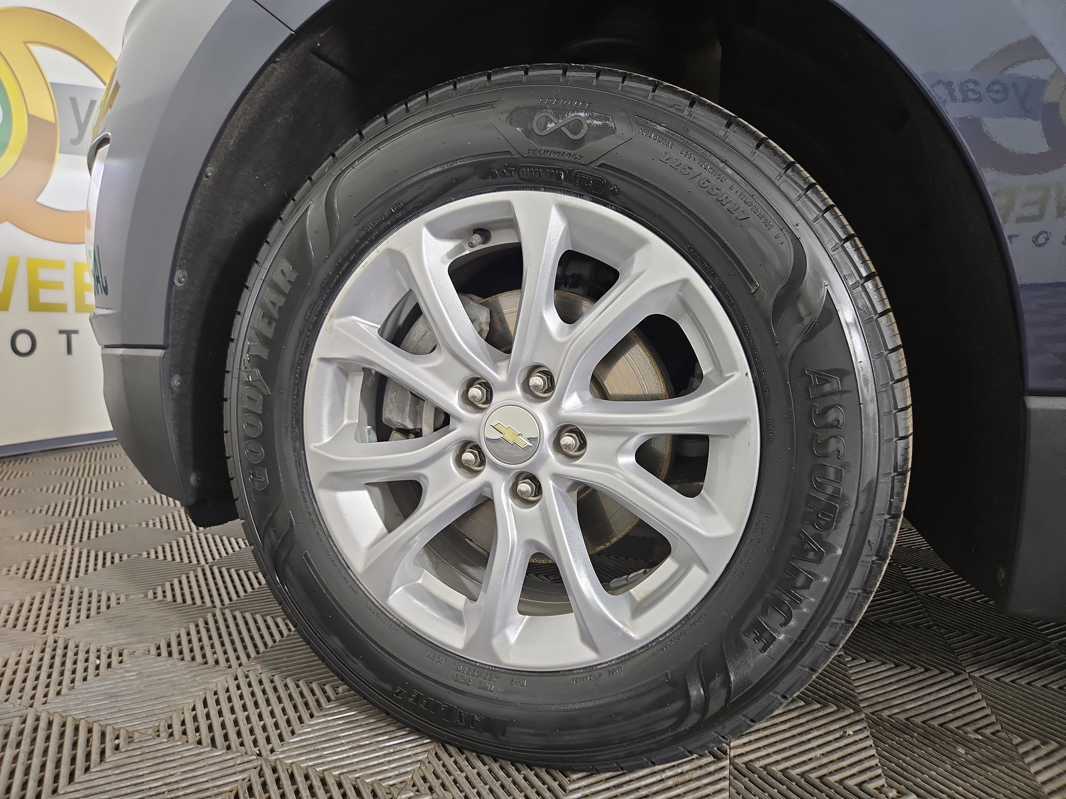 Used 2019 Chevrolet Equinox LT image 33