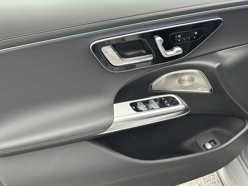 New 2026 Mercedes-Benz E 450 4MATIC Sedan image 11