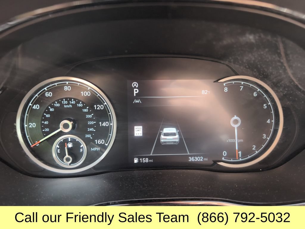 Used 2025 Genesis GV70 2.5T AWD/4WD image 18