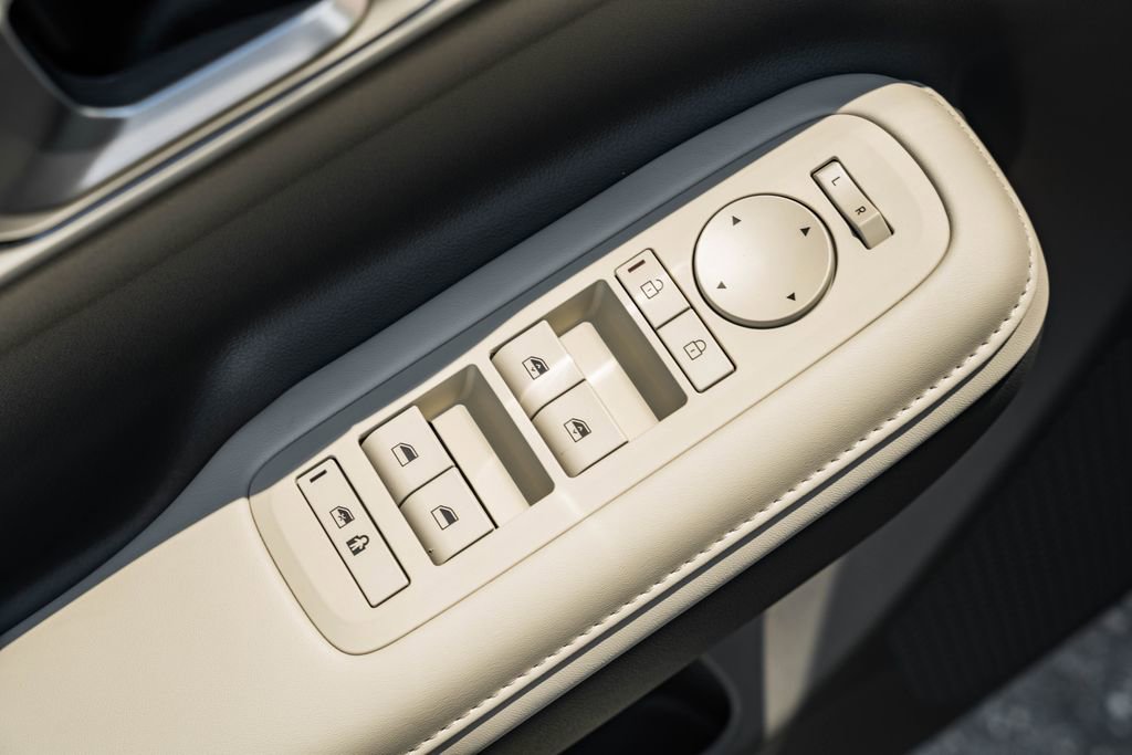 New 2026 Hyundai Santa Fe SEL image 34