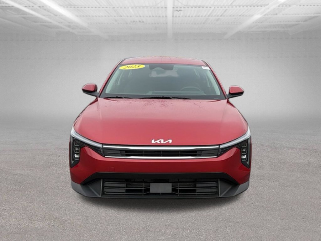 Used 2025 Kia K4 FWD image 3