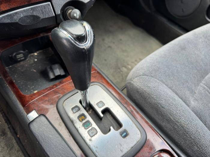 Used 2003 Hyundai Sonata GLS FWD image 36