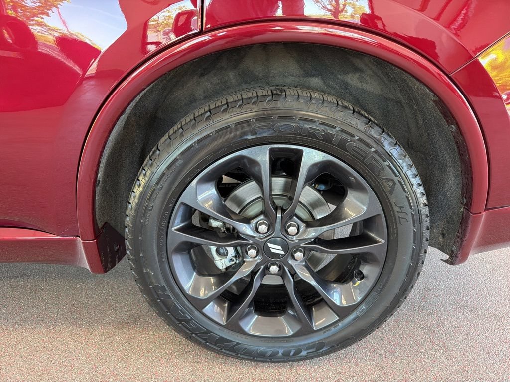 Certified 2025 Dodge Durango R/T w/ Blacktop Package AWD/4WD image 21