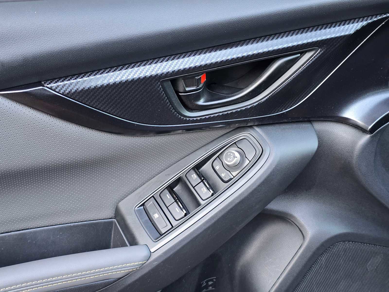 Used 2022 Subaru Crosstrek 2.5i Sport w/ Moonroof Package image 23