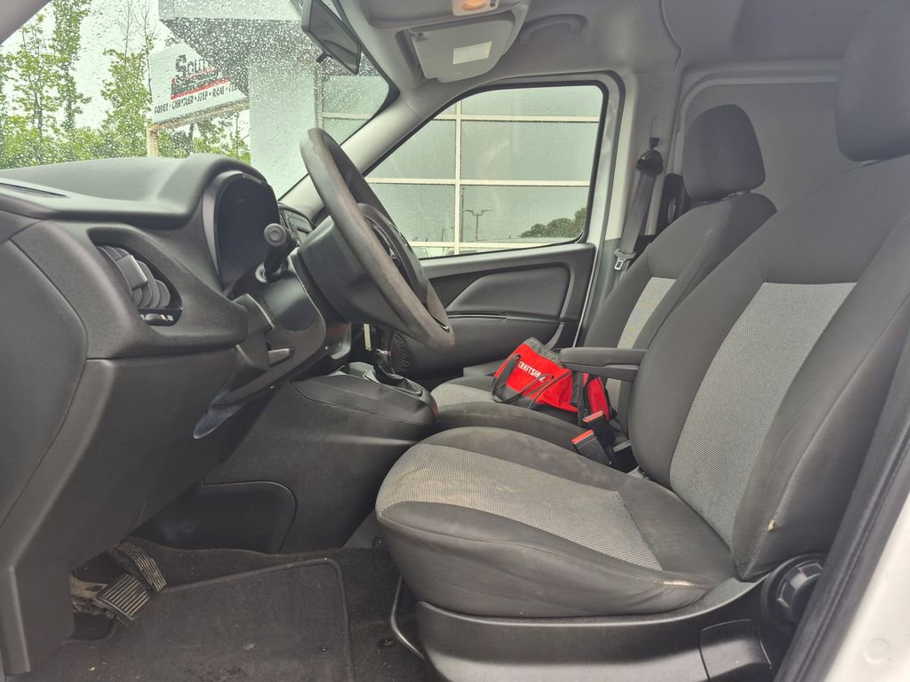 Used 2019 RAM ProMaster City Tradesman FWD image 2
