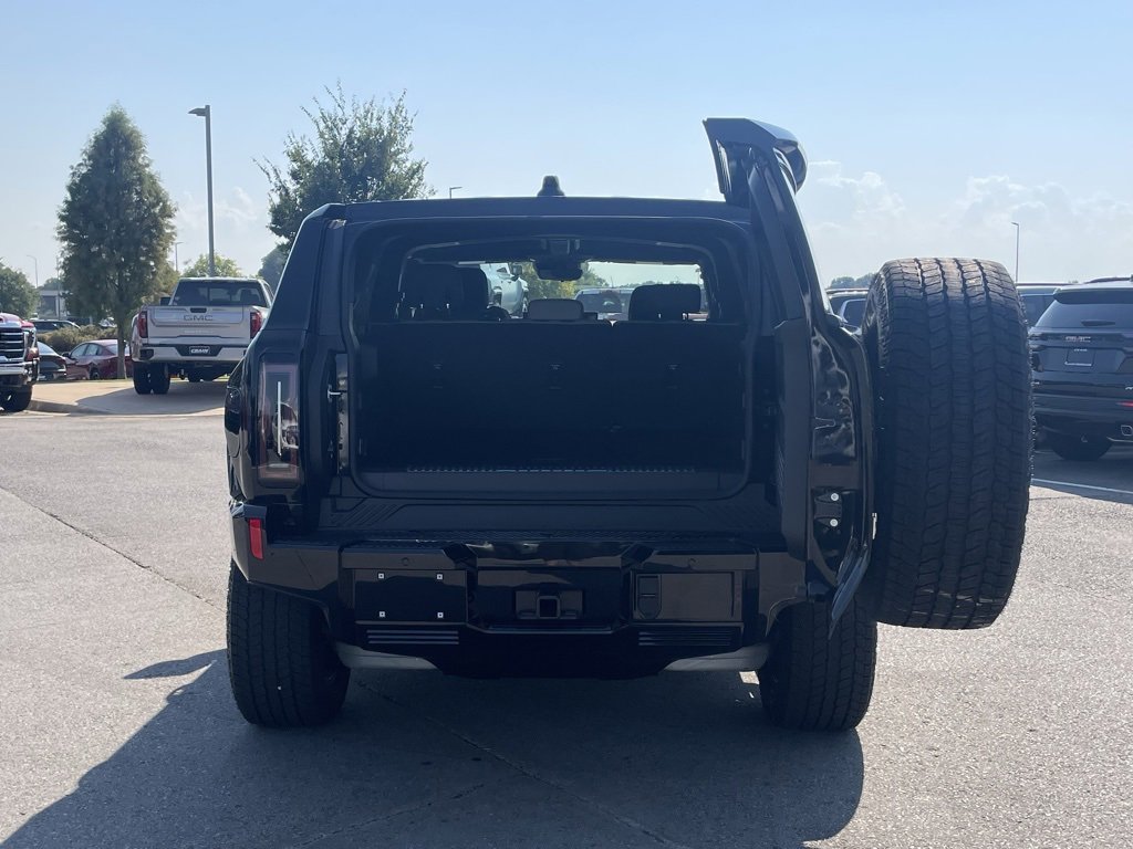 New 2026 GMC Hummer EV SUV image 7