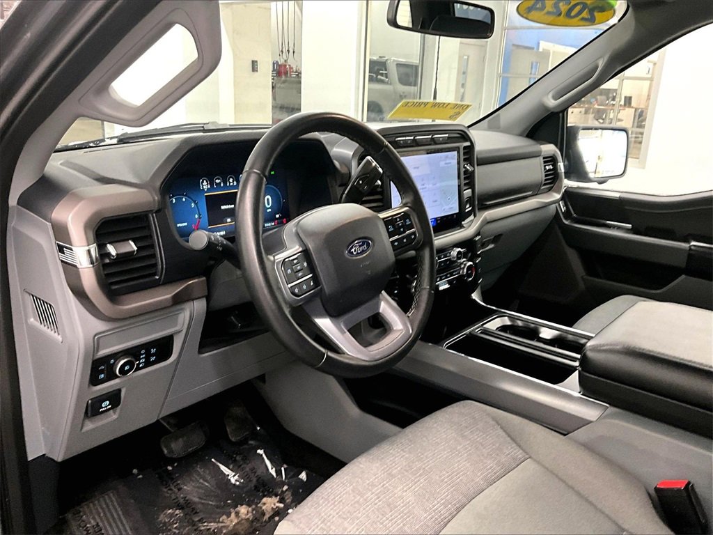 Used 2024 Ford F150 XLT w/ Mobile Office Package image 8
