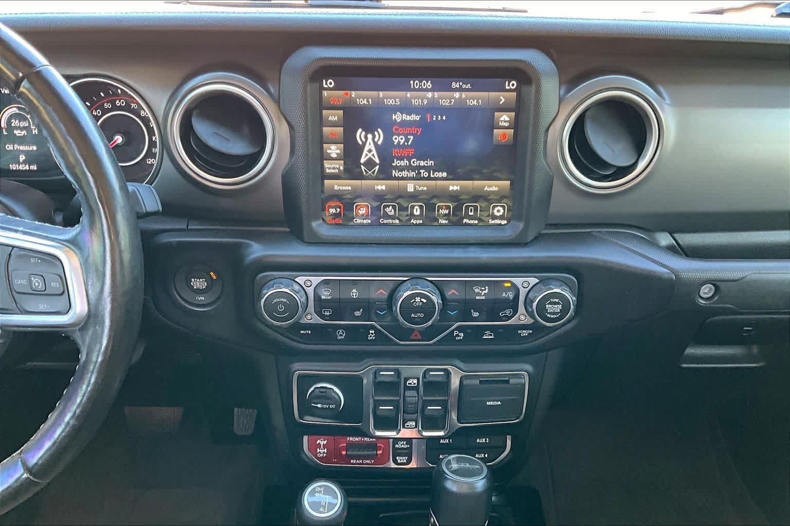 Used 2021 Jeep Gladiator Rubicon AWD/4WD image 7