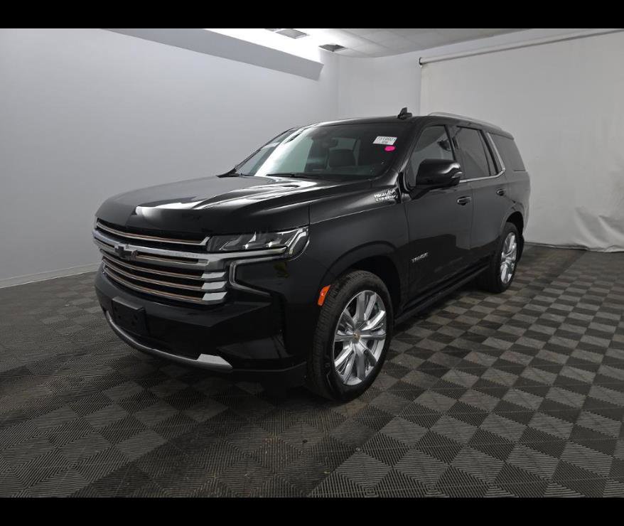 Used 2023 Chevrolet Tahoe High Country image 2