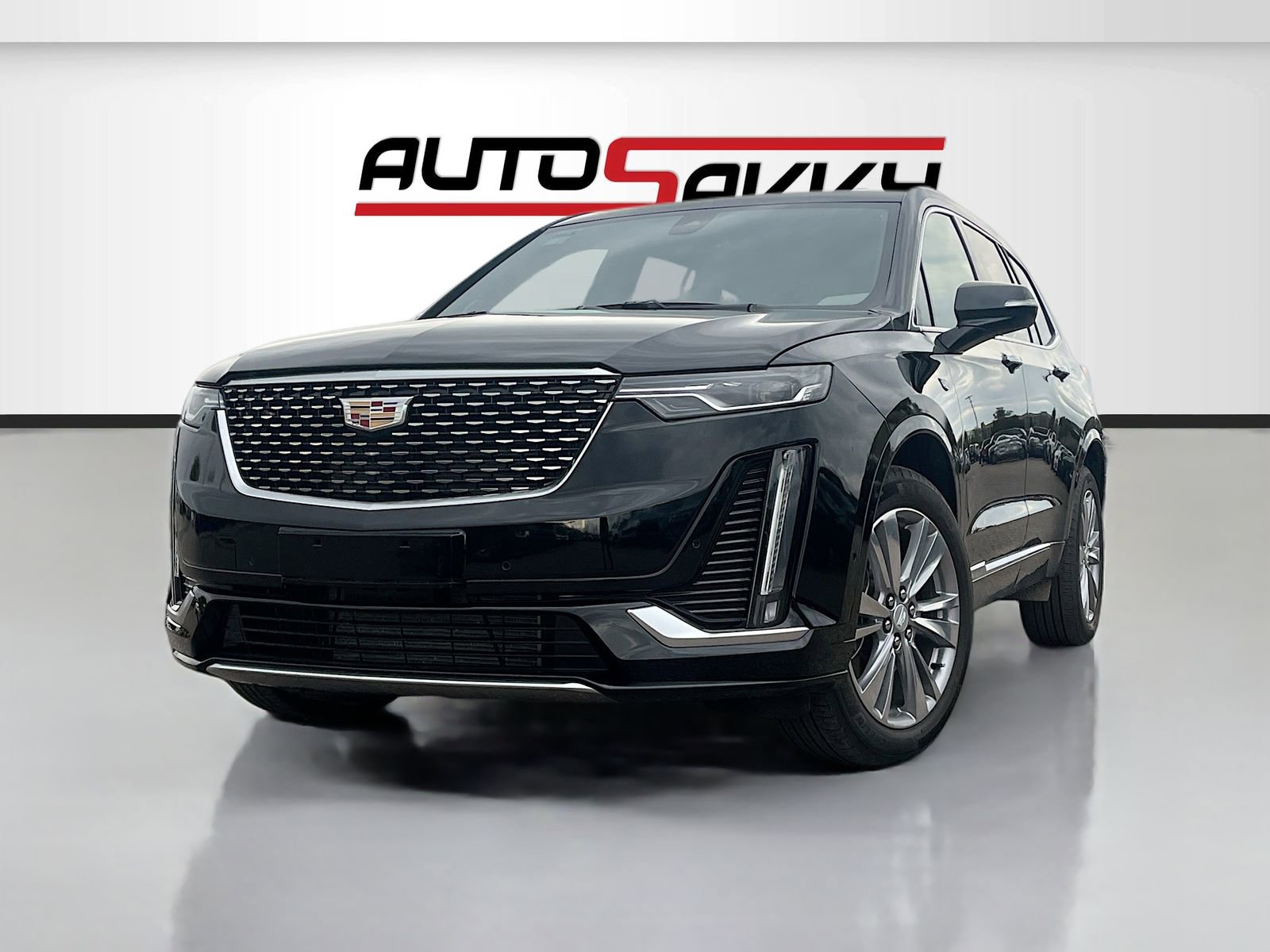 Used 2024 Cadillac XT6 Premium Luxury image 3
