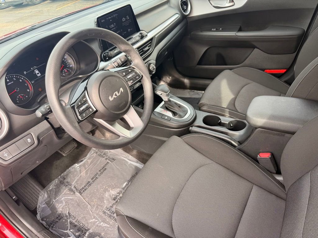 Used 2024 Kia Forte LXS FWD image 16