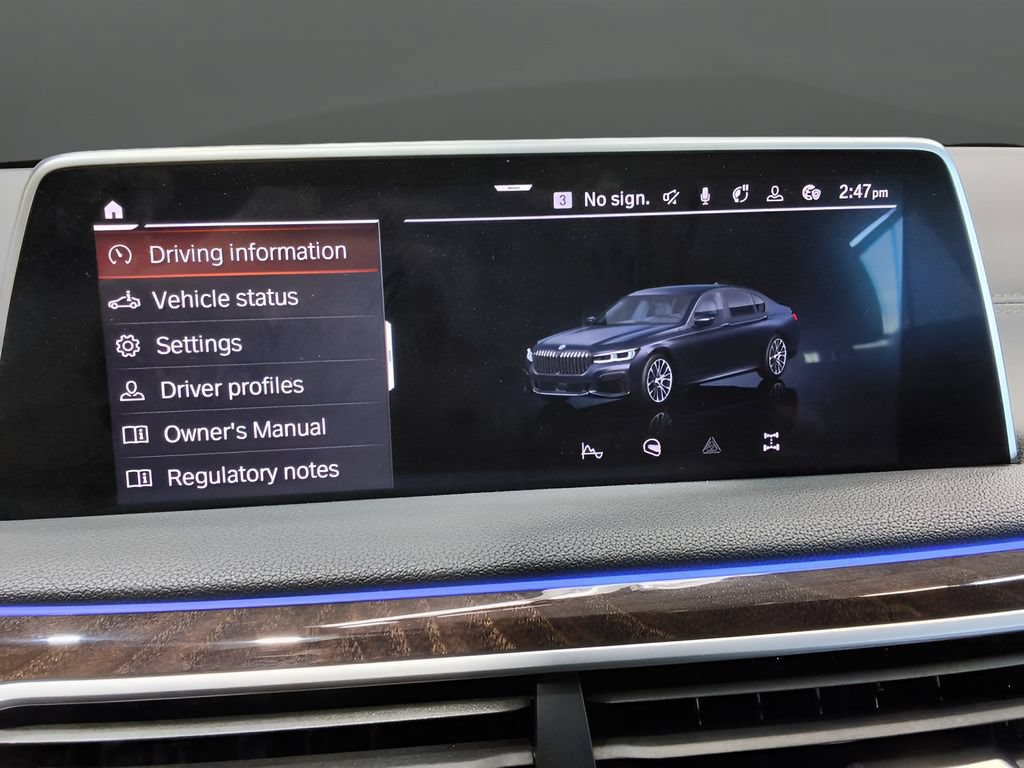 Used 2022 BMW 740i xDrive w/ M Sport Package AWD/4WD image 15