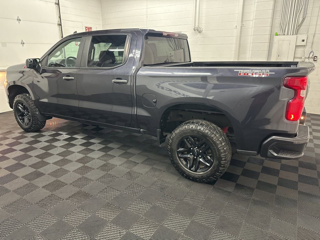 Used 2022 Chevrolet Silverado 1500 Custom Trail Boss AWD/4WD image 6