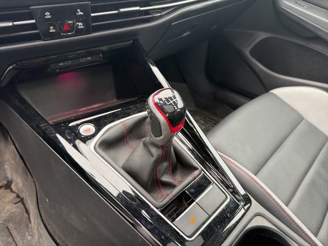 Used 2024 Volkswagen GTI SE w/ SE Leather Seats Package image 11