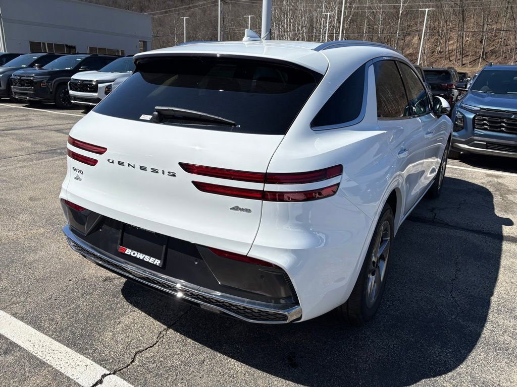 New 2026 Genesis GV70 2.5T Select image 3