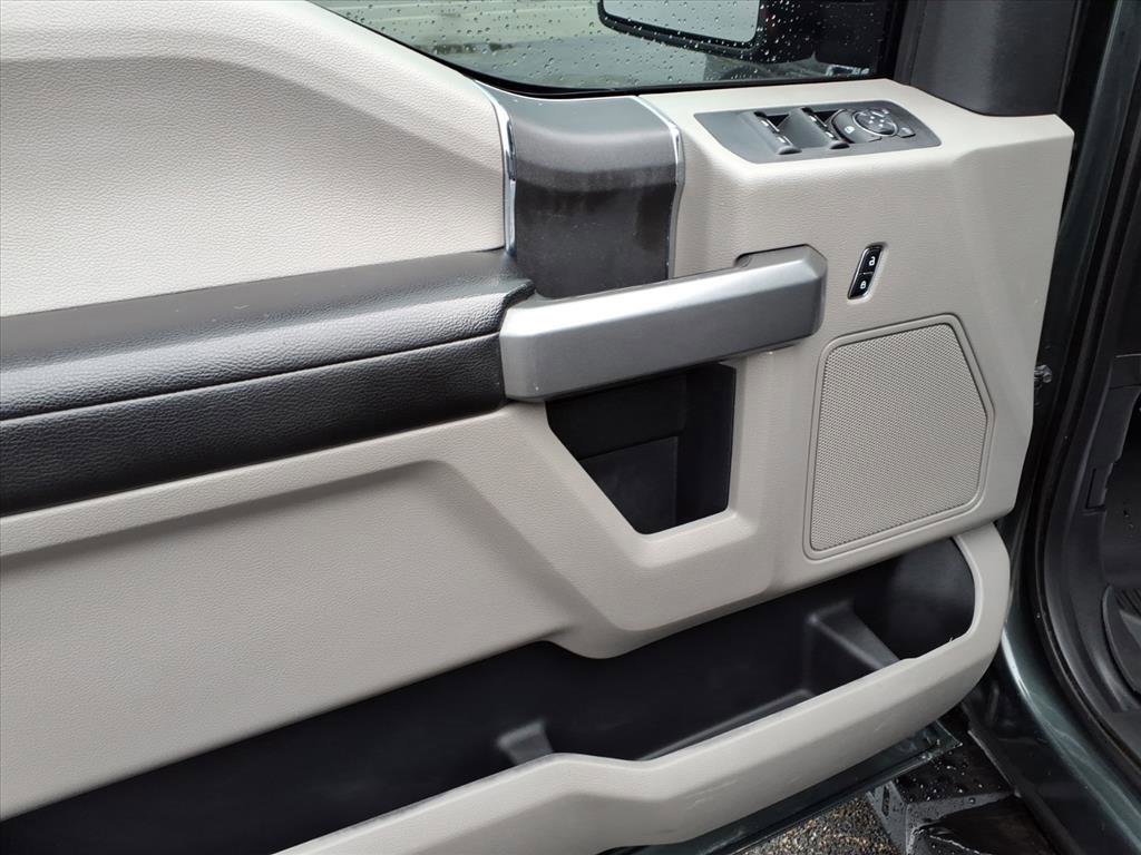 Used 2018 Ford F150 XLT image 11