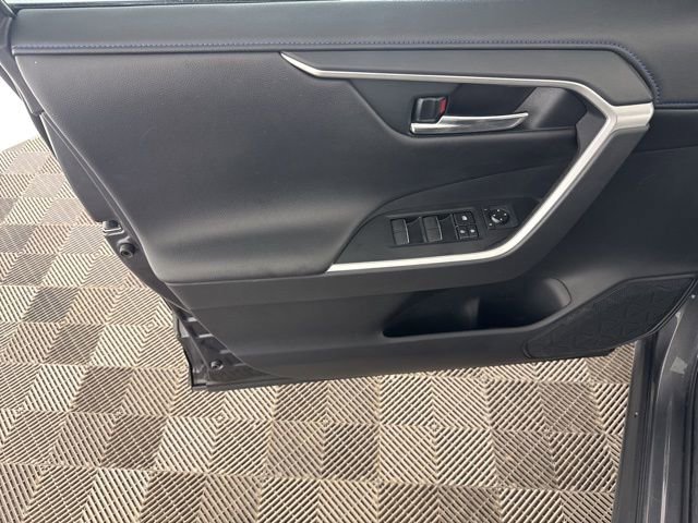 Used 2019 Toyota RAV4 XSE image 23