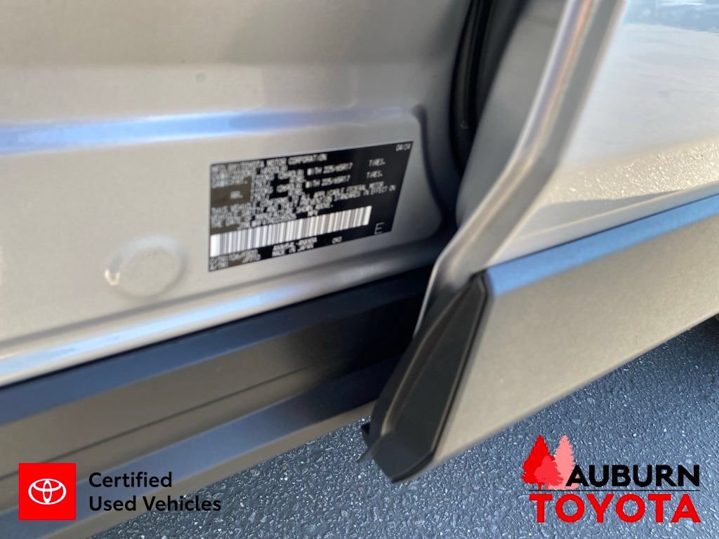Certified 2024 Toyota RAV4 LE AWD/4WD image 32