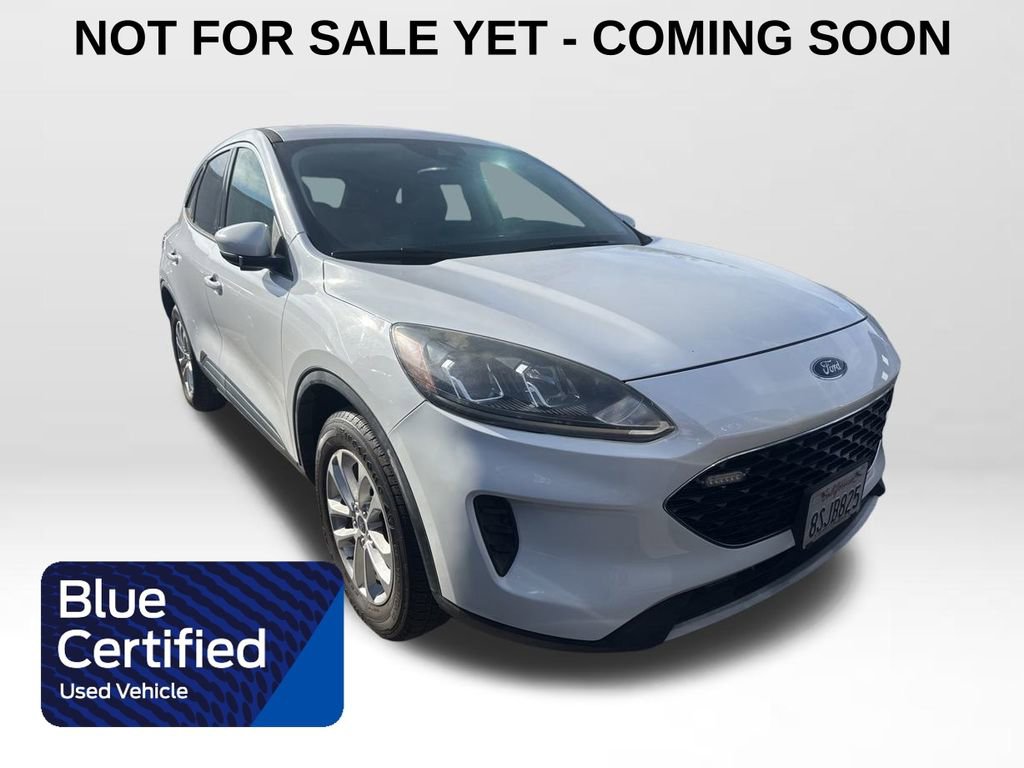Used 2020 Ford Escape SE image 1