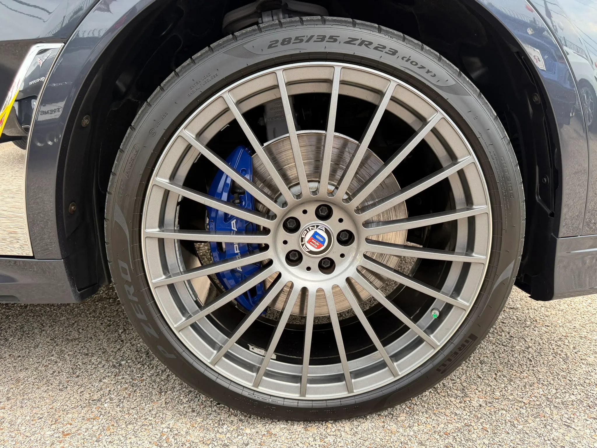 Used 2021 BMW ALPINA XB7 AWD/4WD image 15