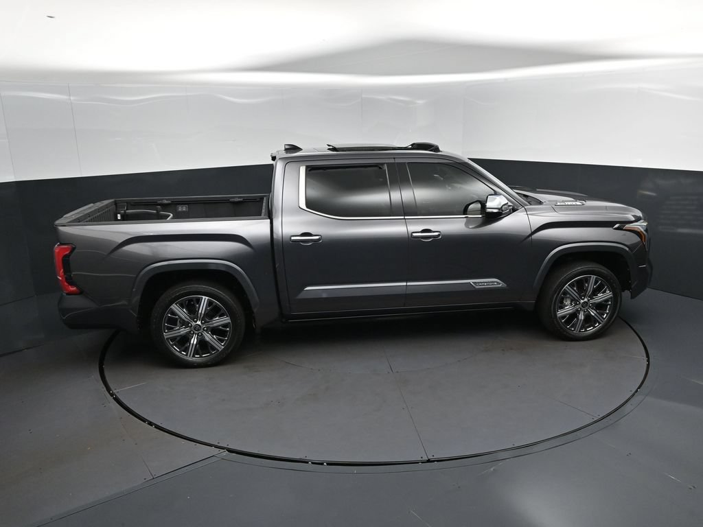 Used 2022 Toyota Tundra Capstone AWD/4WD image 37
