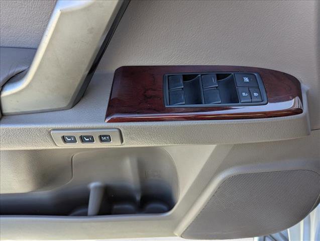 Used 2010 Lexus GX 460 image 10