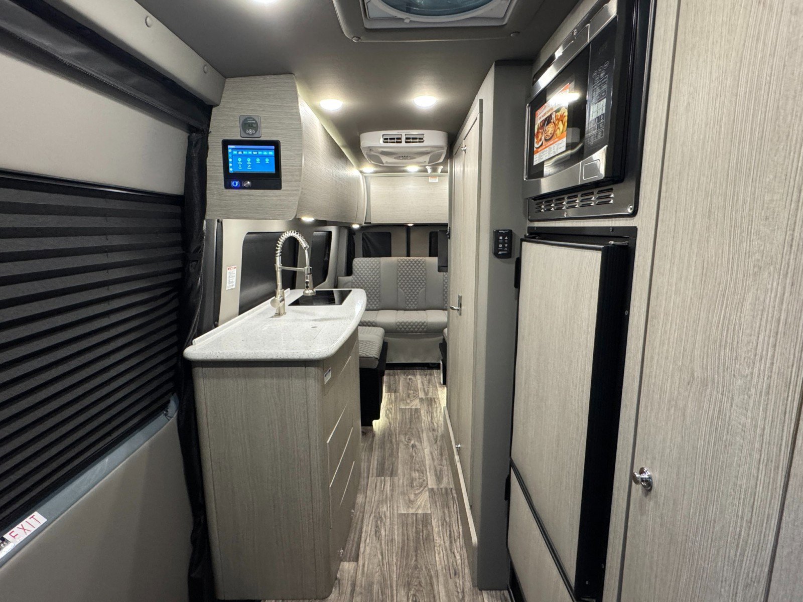 Used 2023 Mercedes-Benz Sprinter 3500 w/ Parking Package image 83