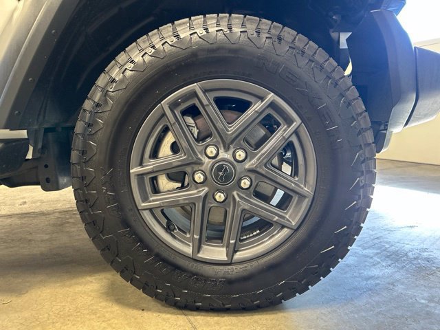 Used 2024 Jeep Wrangler Unlimited Sport AWD/4WD image 11