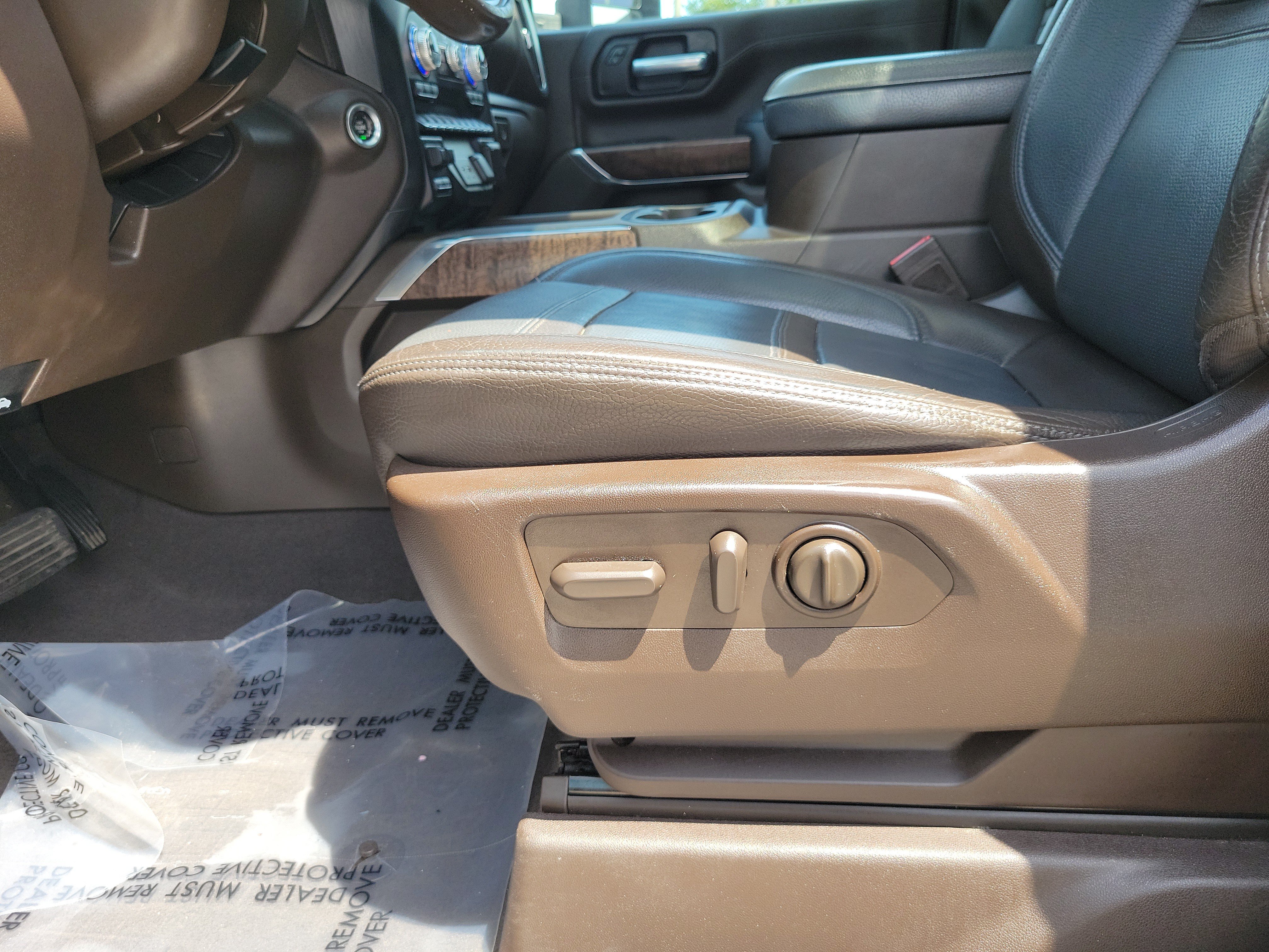 Used 2021 GMC Sierra 2500 Denali w/ Denali Ultimate Package AWD/4WD image 12