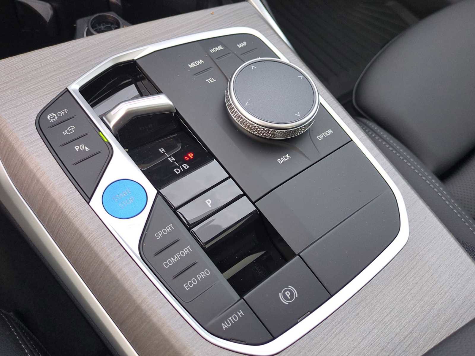 Used 2025 BMW i4 xDrive40i w/ Premium Package image 35