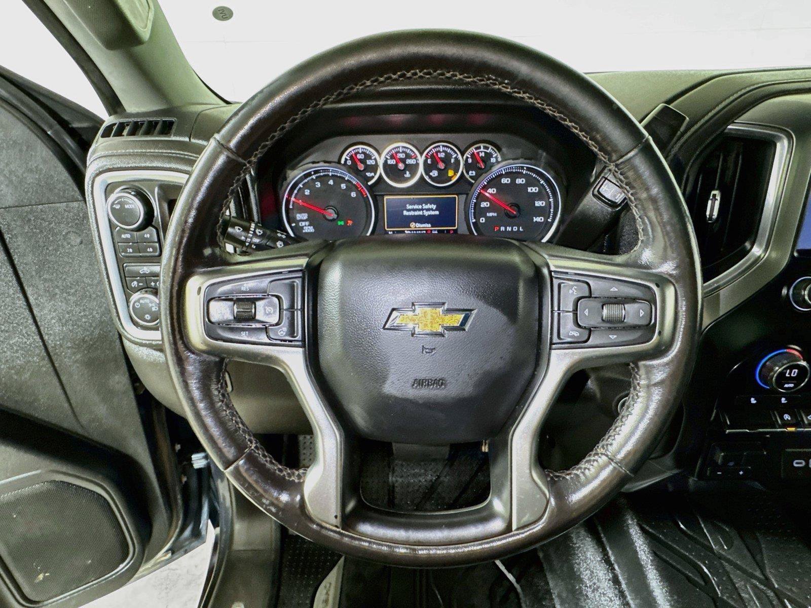 Used 2021 Chevrolet Silverado 1500 LT w/ Z71 Off-Road Package AWD/4WD image 9