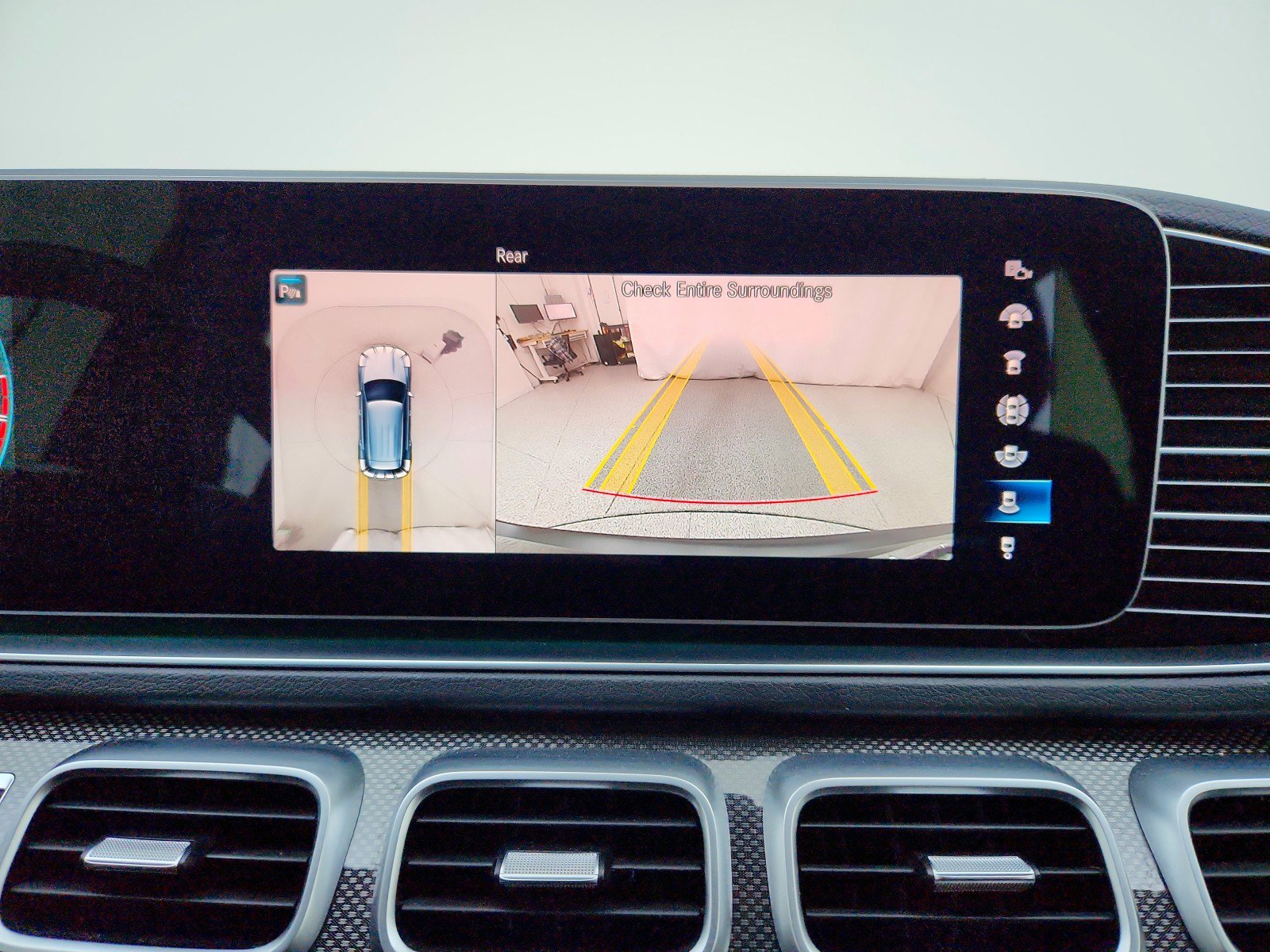 Certified 2022 Mercedes-Benz GLE 53 AMG 4MATIC image 18