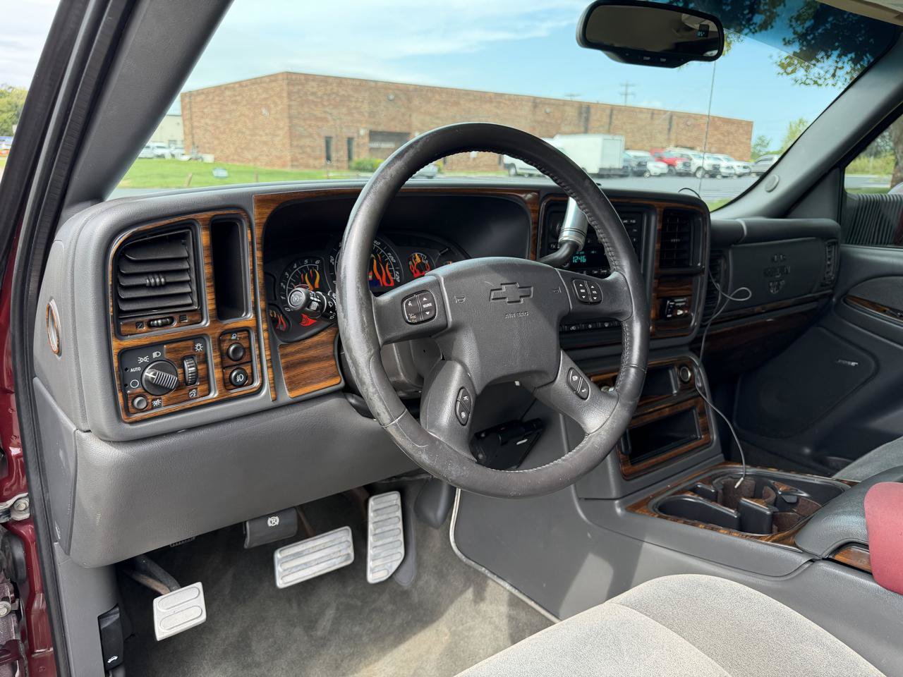 Used 2003 Chevrolet Silverado 2500 LS RWD image 21