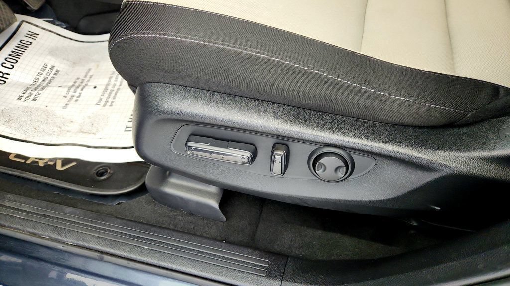 Used 2026 Honda CR-V EX image 11