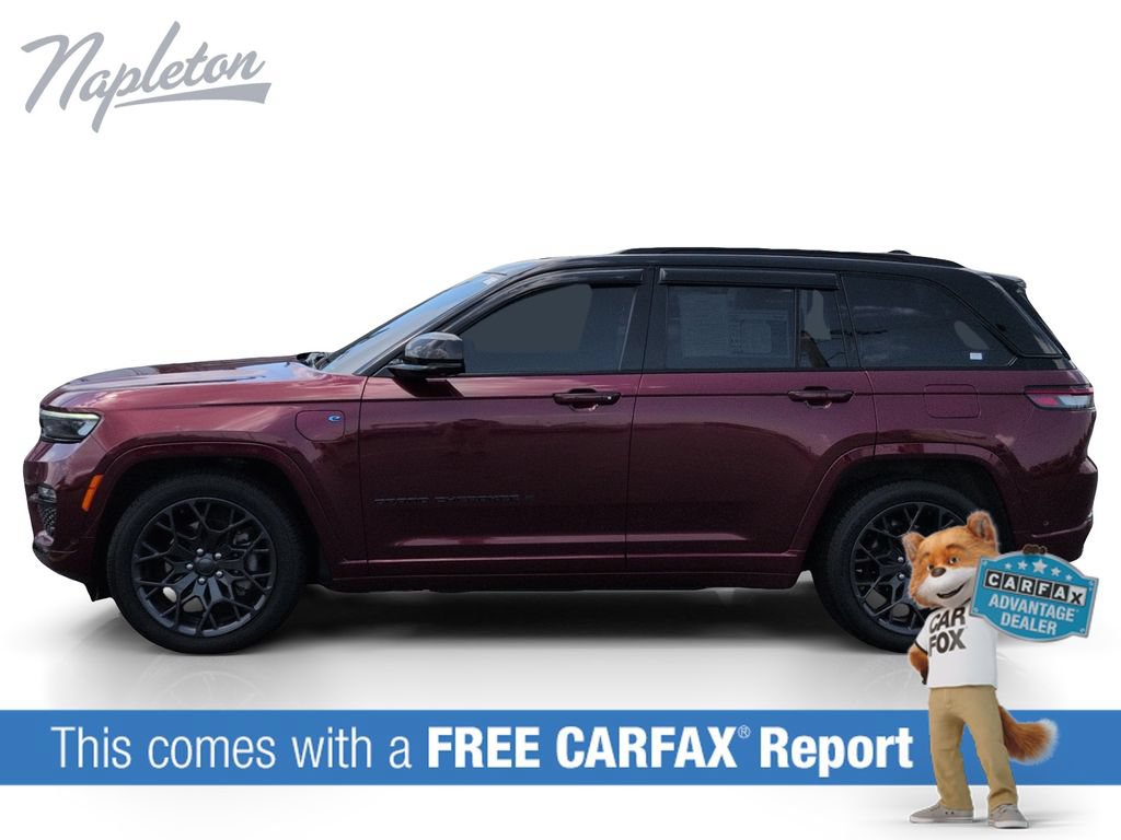 Used 2023 Jeep Grand Cherokee Summit w/ High Altitude Package AWD/4WD image 2