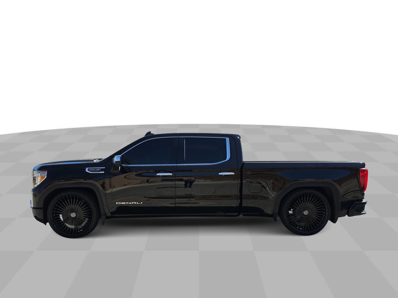 Used 2020 GMC Sierra 1500 Denali RWD image 5