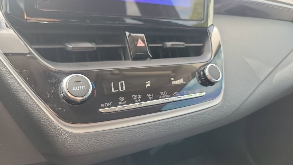 Certified 2025 Toyota Corolla LE w/ Convenience Package FWD image 23