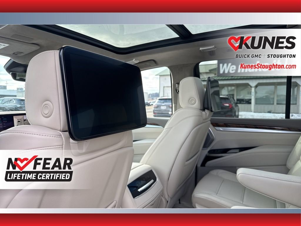 Used 2025 Cadillac Escalade Sport Platinum image 41